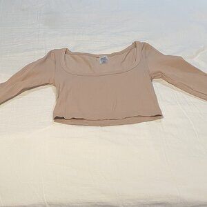 Aritzia Crop Top